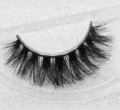 Luxurious Faux Aurelia Eye Lashes | Reusable & Lightweight Full Strip Lashes